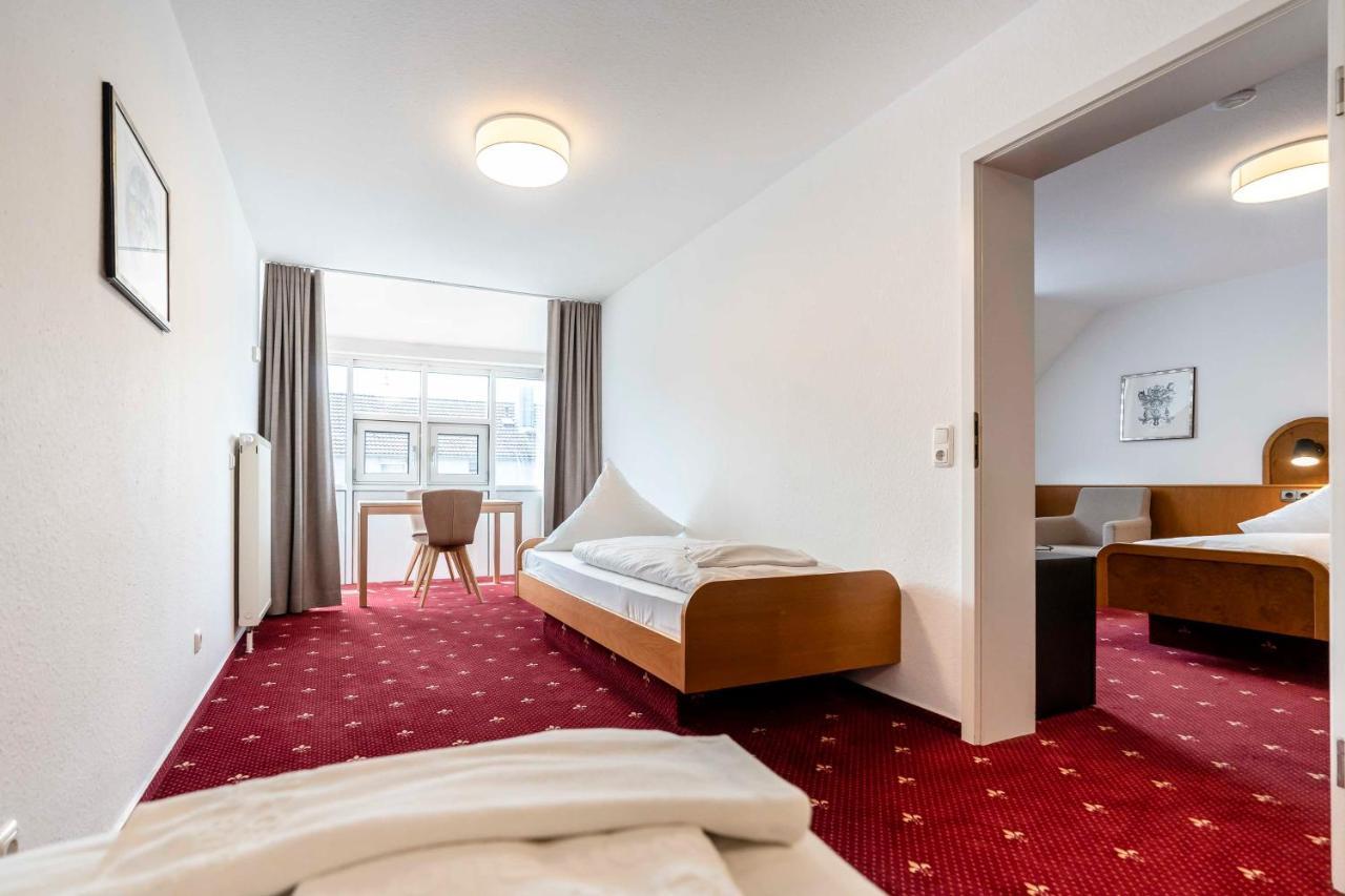 Hotel & Gasthaus Loewen فالدكريش المظهر الخارجي الصورة