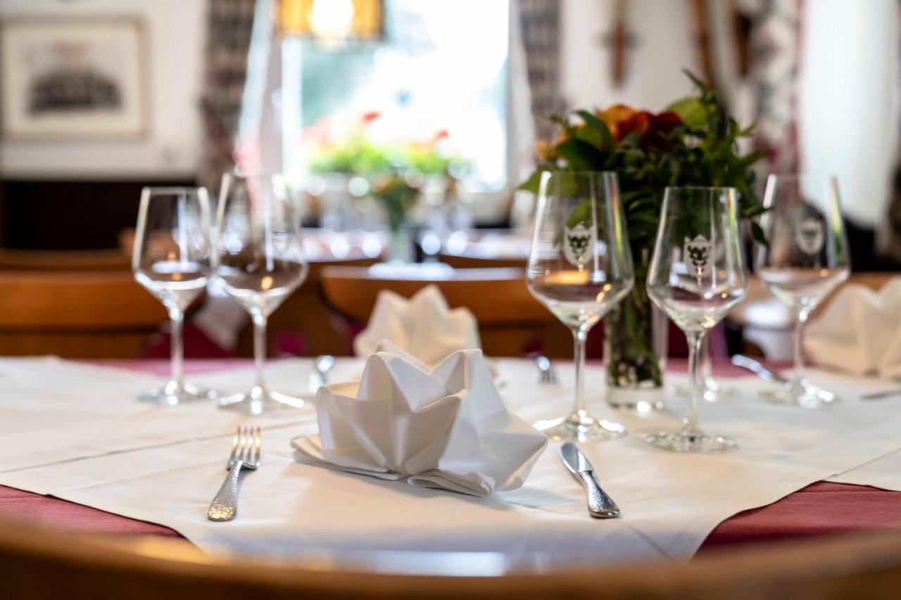 Hotel & Gasthaus Loewen فالدكريش المظهر الخارجي الصورة