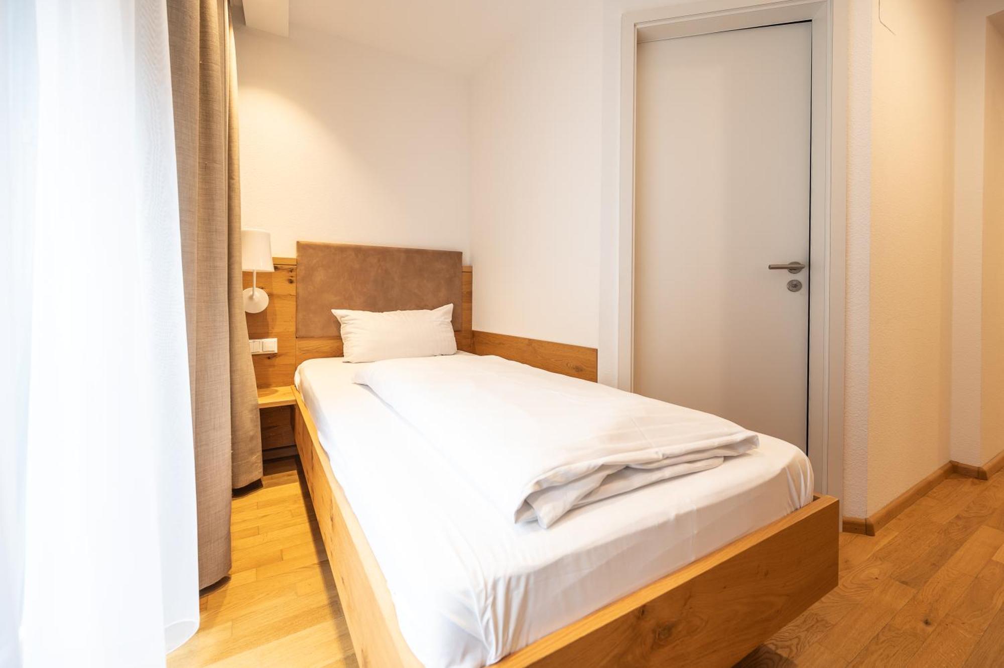 Hotel & Gasthaus Loewen فالدكريش المظهر الخارجي الصورة